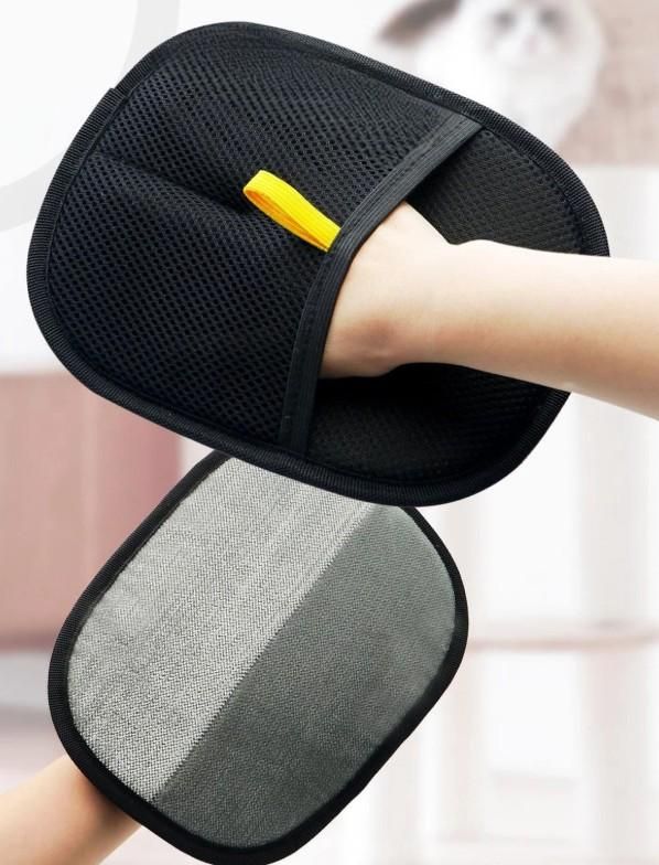 Pet Hair Remover Grooming Glove Pad – Reusable Fur & Lint Cleaning Mitt