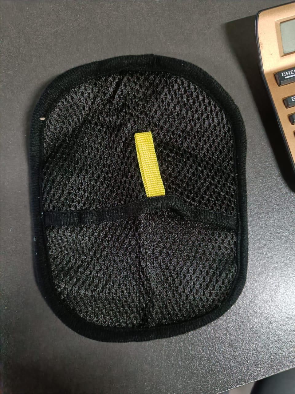 Pet Hair Remover Grooming Glove Pad – Reusable Fur & Lint Cleaning Mitt